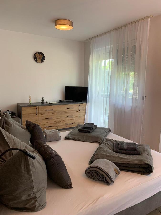 Aron Apartman-Залакарош Екстер'єр фото